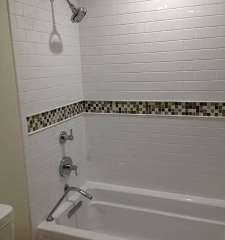 Tub Tile Surround in Schaumburg