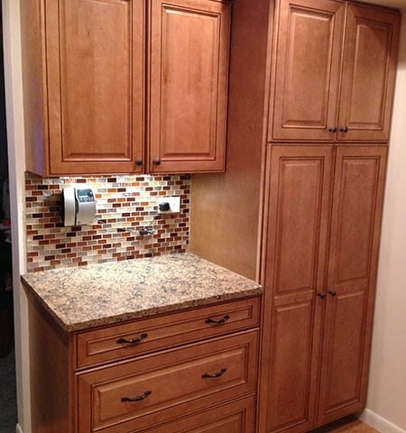 Kitchen Renovations with Backsplash Schaumburg