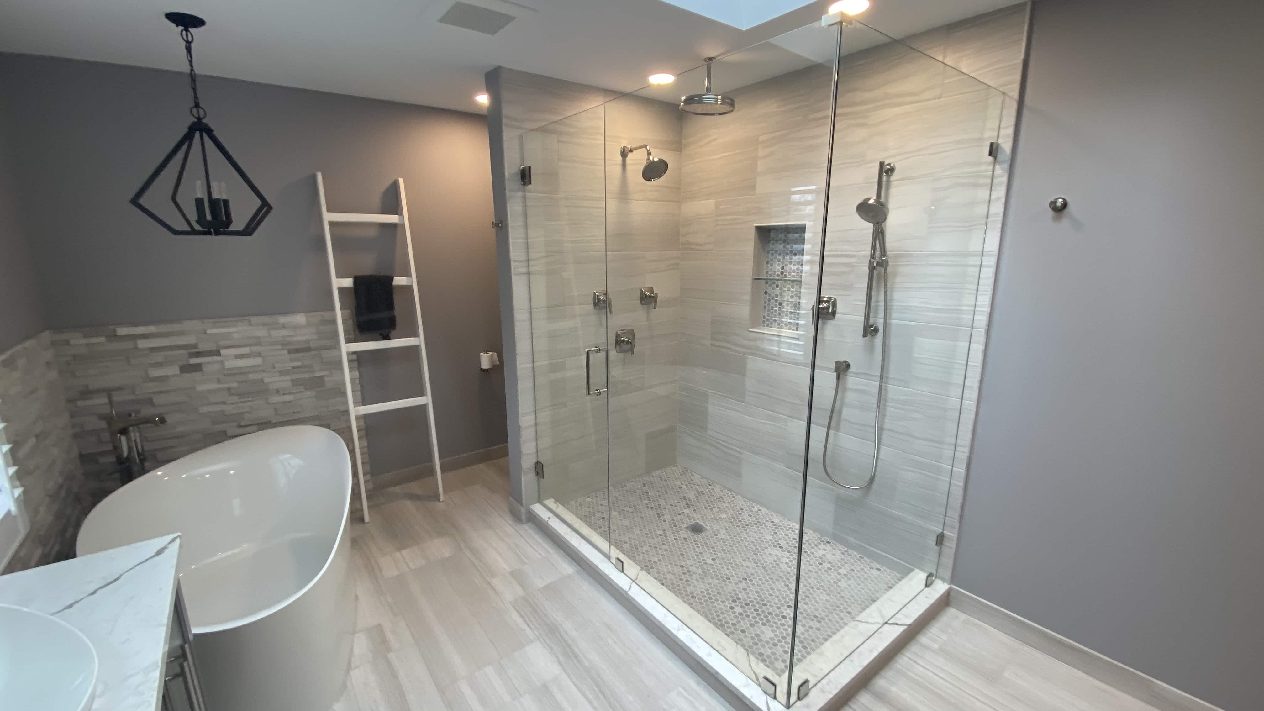 Trendy Bathrooms in Schaumburg IL
