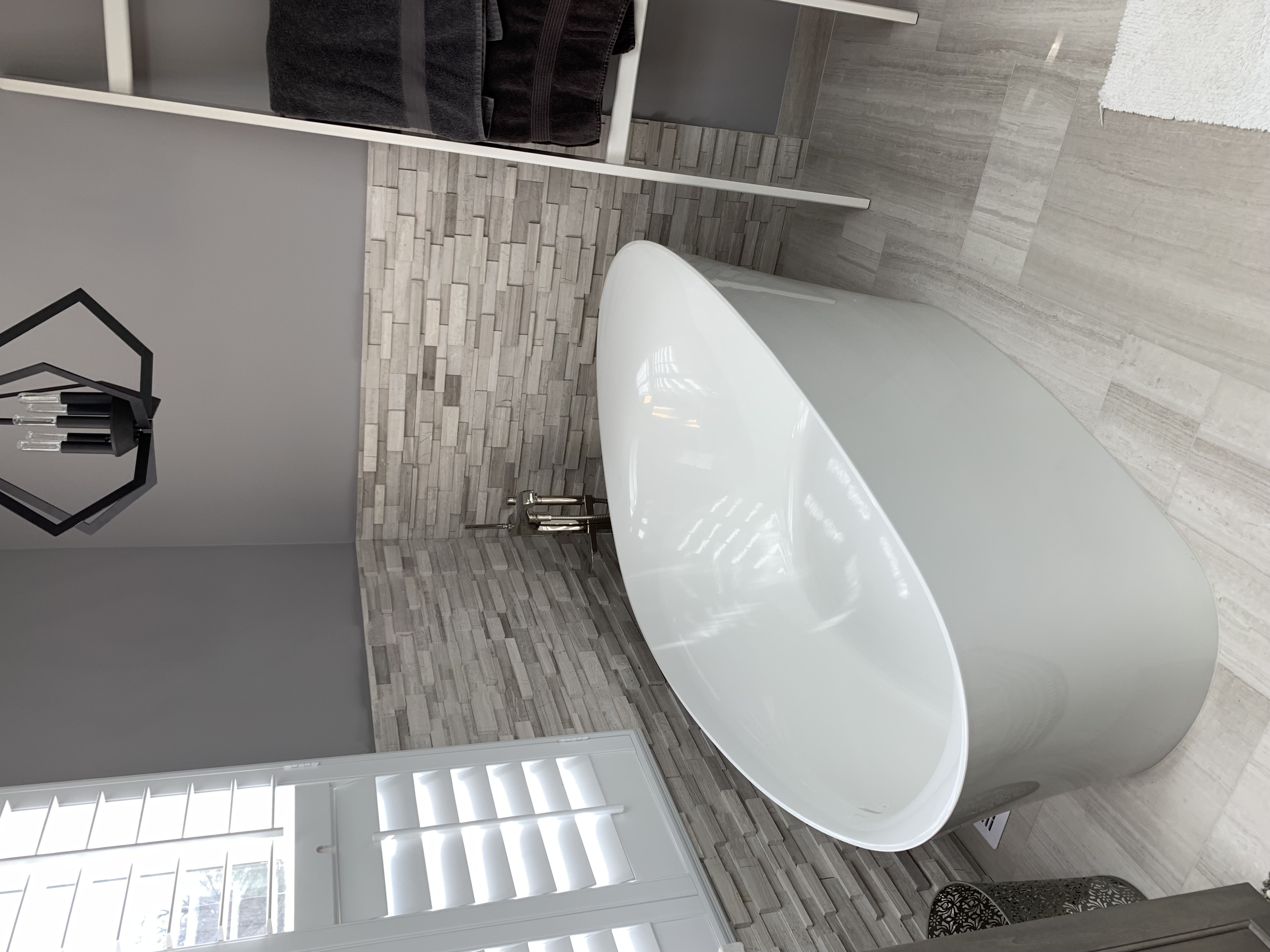 Replace Outdated Bathroom Fixtures in Schaumburg IL