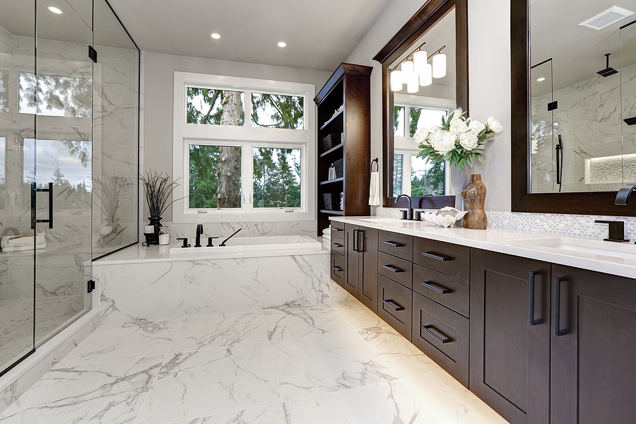 How to Make a Bathroom Feel Luxurious